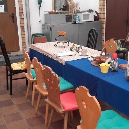 Restaurant Pension Lubusch Gahro エクステリア 写真