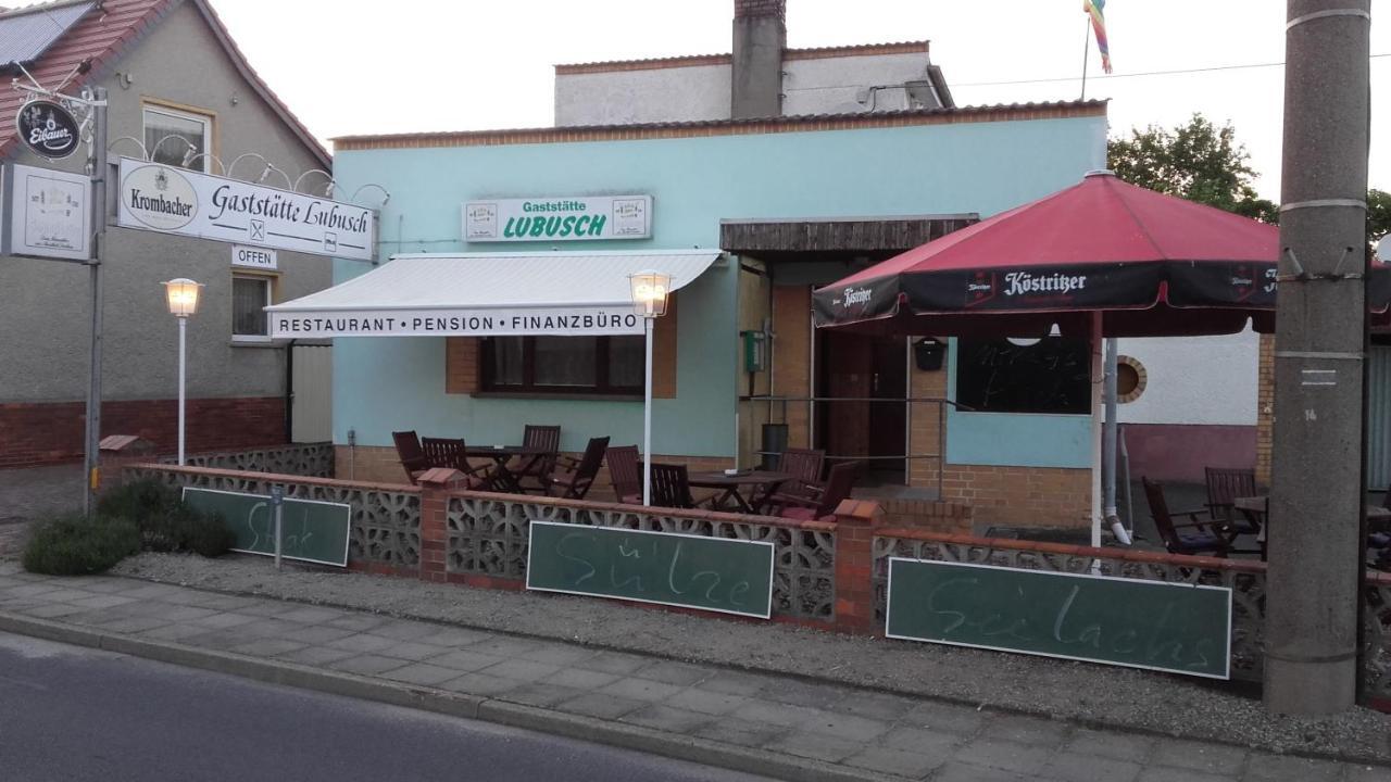 Restaurant Pension Lubusch Gahro エクステリア 写真